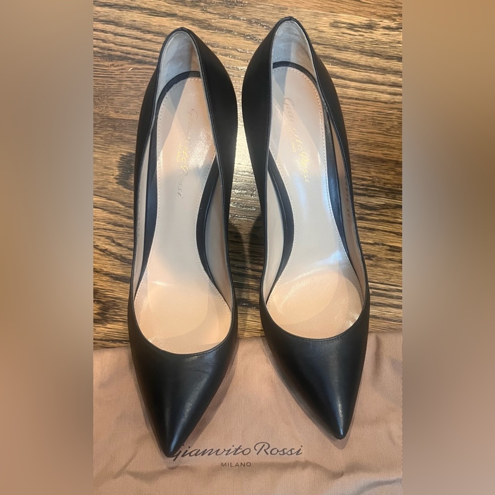 Gianvito Rossi Black Leather Heels